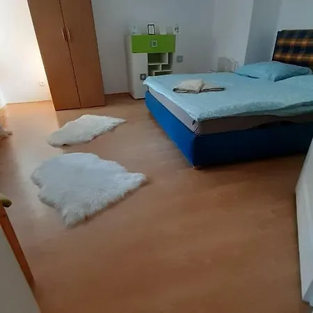 Big Modern Doubleroom Near Cathedral קושיצה